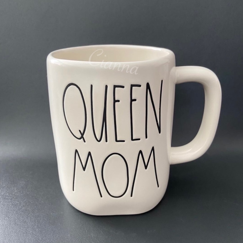 Rae Dunn Queen Mom Mug
